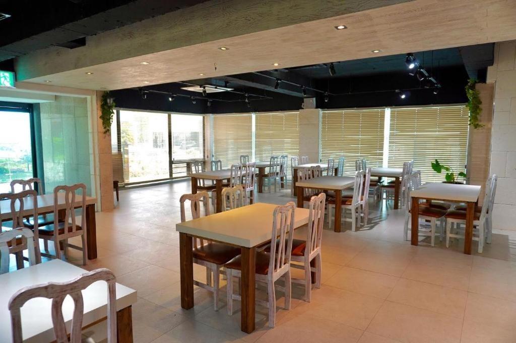 Emerald Hotel Jeju Eksteriør billede