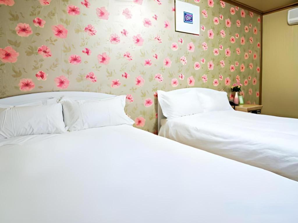 Emerald Hotel Jeju Eksteriør billede