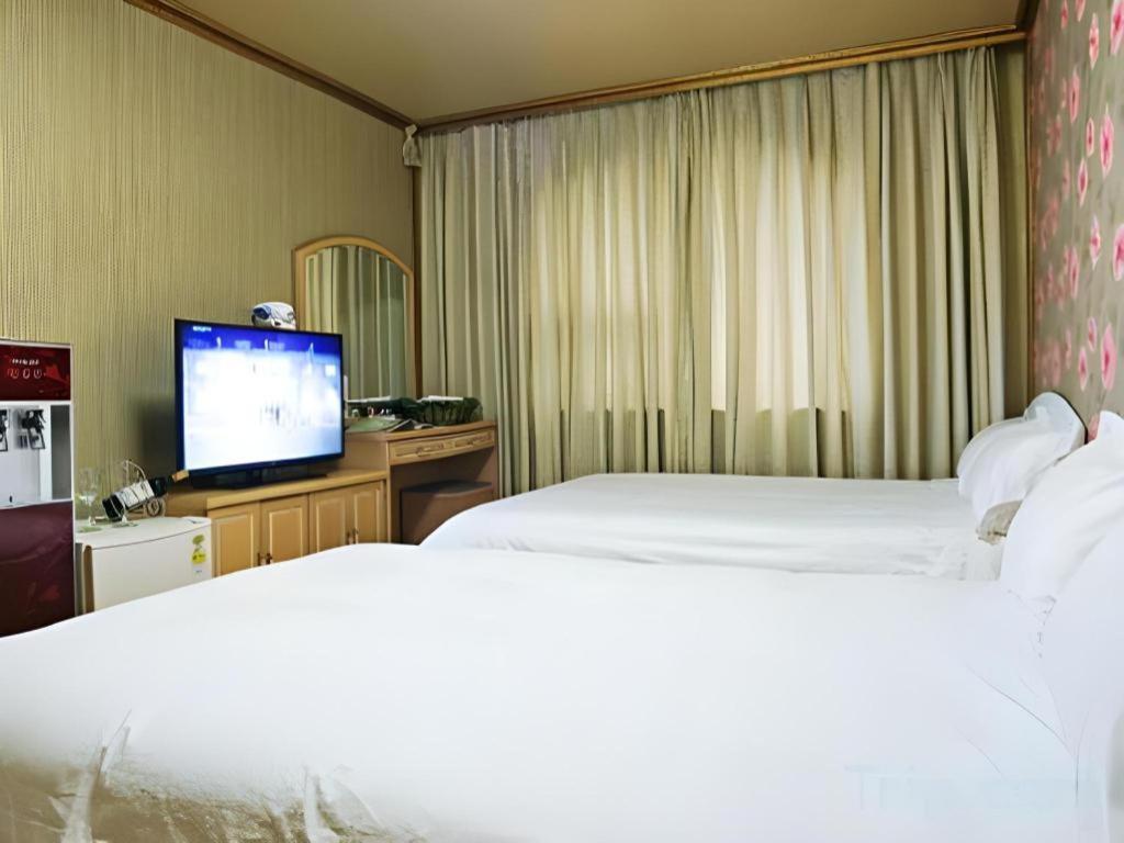 Emerald Hotel Jeju Eksteriør billede