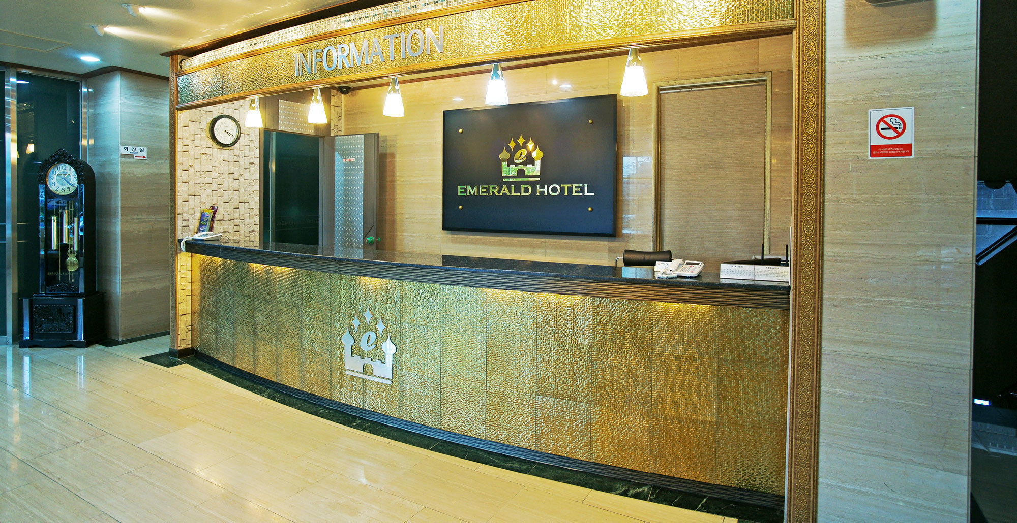 Emerald Hotel Jeju Eksteriør billede