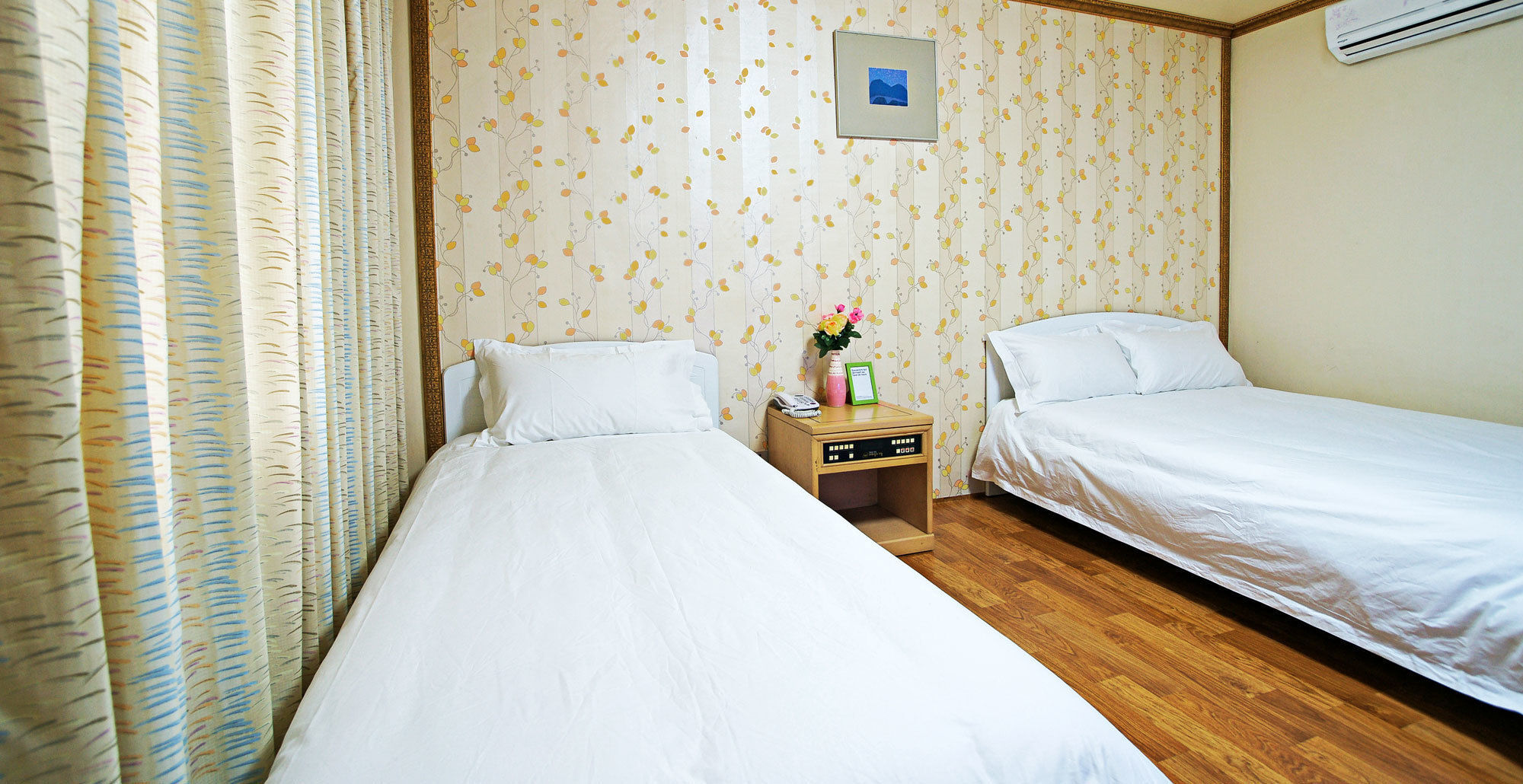 Emerald Hotel Jeju Eksteriør billede